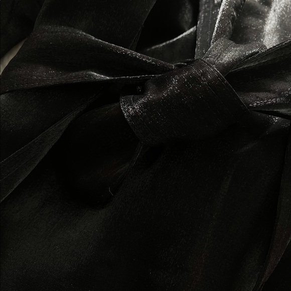 outerwear - Picture 2 of 9